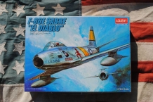 images/productimages/small/F-86E SABRE EL DIABLO Academy 1;72 voor.jpg